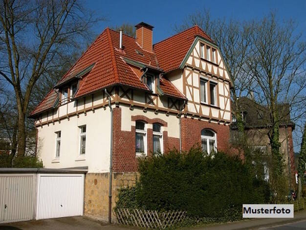 Doppelhaushälfte zum Kauf 125.000 € 6 Zimmer 170,1 m² 362 m² Grundstück Werdohl Werdohl 58791
