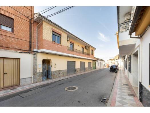 Reihenhaus zum Kauf 259.000 € 5 Zimmer 317 m² Atarfe 18230