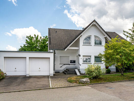 Mehrfamilienhaus zum Kauf 756.000 € 10,5 Zimmer 305 m² 625 m² Grundstück Mauenheim Immendingen / Mauenheim 78194