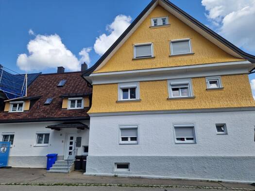Haus zum Kauf 589.000 € 15 Zimmer 278 m² 814 m² Grundstück Lindenberg Lindenberg im Allgäu 88161