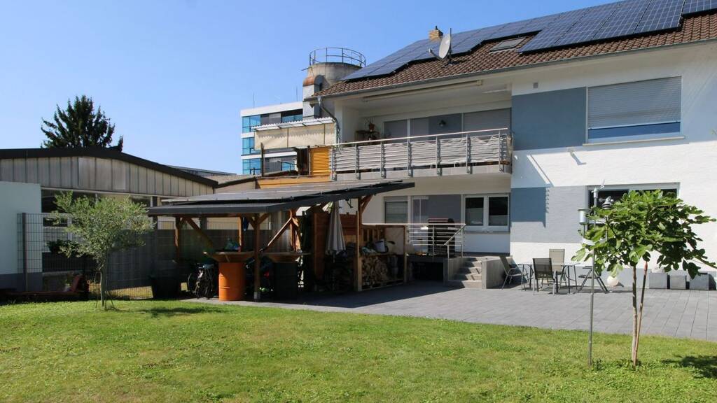 Mehrfamilienhaus zum Kauf als Kapitalanlage geeignet 990.000 € 16 Zimmer 457 m² 706,2 m² Grundstück Walldorf 69190