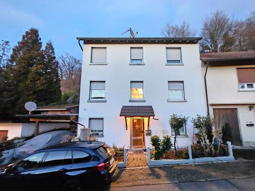 Einfamilienhaus zum Kauf 420.000 € 7 Zimmer 142 m² 595 m² Grundstück frei ab sofort Wyhlen Grenzach-Wyhlen 79639