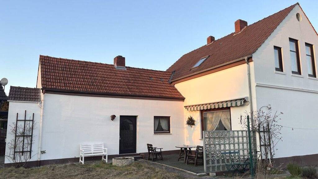 Einfamilienhaus zum Kauf 195.000 € 4 Zimmer 99 m² 896 m² Grundstück Rönnebeck Bremen / Rönnebeck 28777