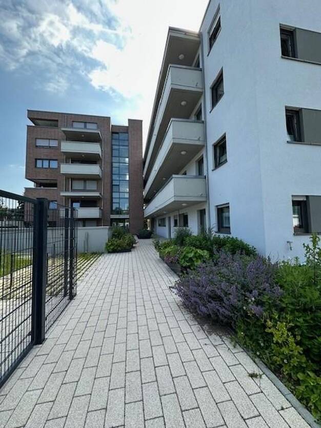 Wohnung zur Miete - Erstbezug 1.050 € 3 Zimmer 76 m² 2. Geschoss Nürtingen 72622