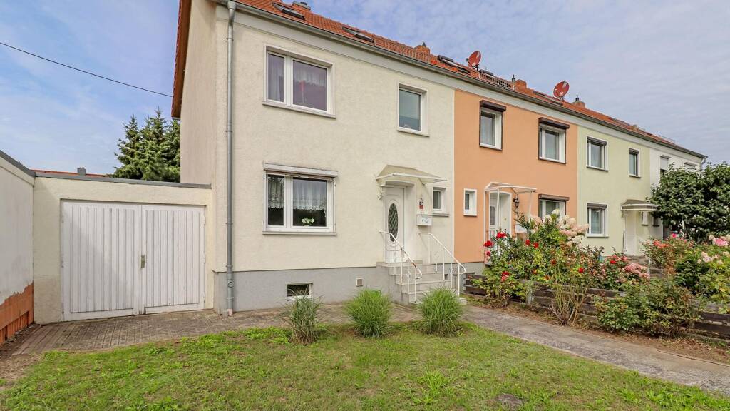 Reihenendhaus zum Kauf 219.000 € 6 Zimmer 115 m² 385 m² Grundstück Reform Magdeburg 39118