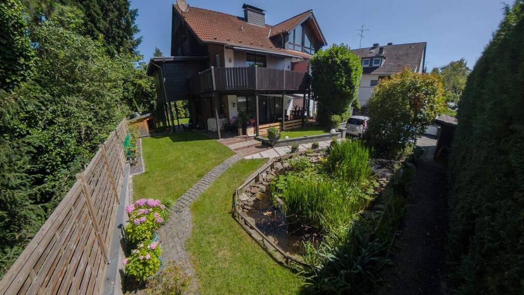 Mehrfamilienhaus zum Kauf 950.000 € 9 Zimmer 300 m² 726 m² Grundstück frei ab 30.06.2026 Rath/Heumar Köln 51107