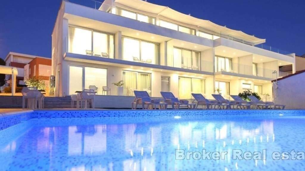 Ladenfläche zum Kauf 3.990.000 € 10 Zimmer Zadar