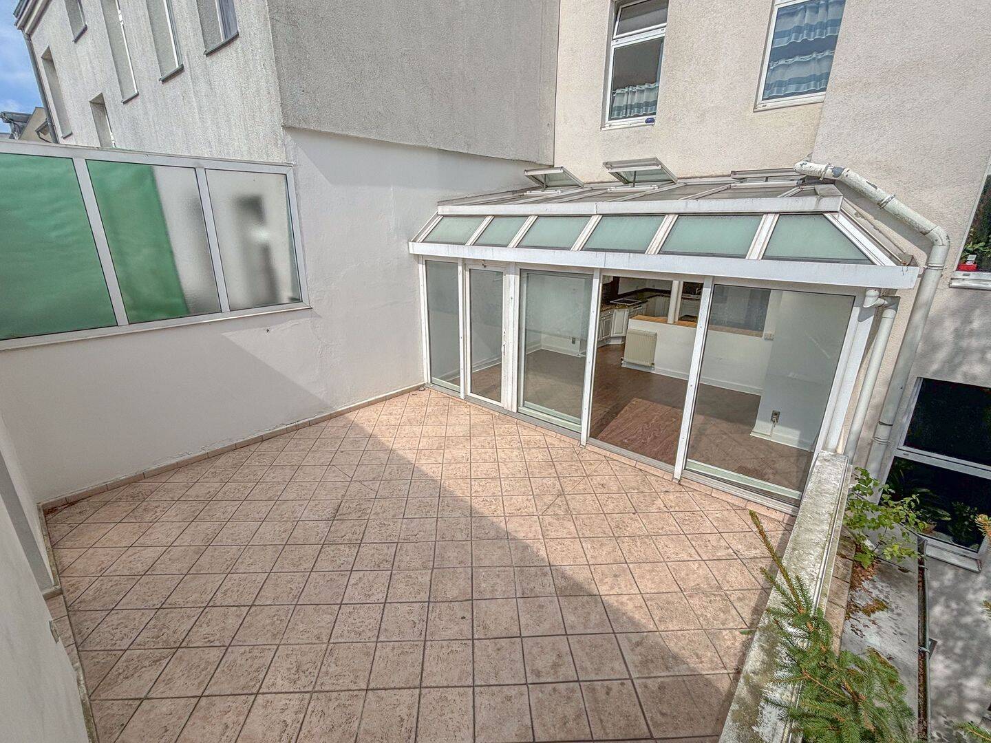 Property thumbnail 8