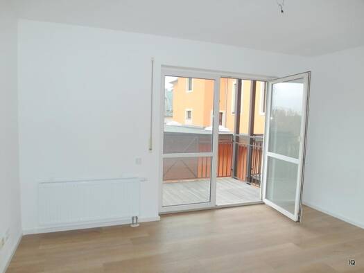 Wohnung zur Miete 407 € 2 Zimmer 40,7 m² 2. Geschoss Neuländer Straße 34 Radebeul 01445