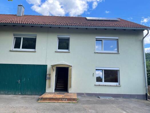 Doppelhaushälfte zur Miete 790 € 5 Zimmer 140 m² frei ab 01.03.2026 Fallstrasse 10 Neidingen Beuron 88631