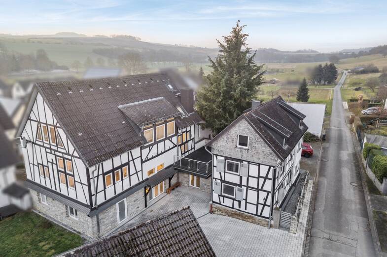 Mehrfamilienhaus zum Kauf 649.000 € 11 Zimmer 429 m² 481 m² Grundstück Werschau Brechen 65611