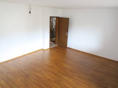 Wohnung zur Miete 795 € 2,5 Zimmer 65 m² 1. Geschoss frei ab sofort Kumhausen Kumhausen 84036
