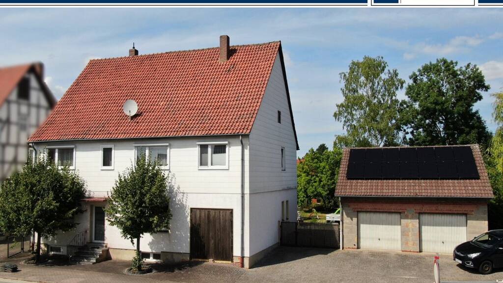 Einfamilienhaus zum Kauf 249.000 € 10 Zimmer 250,4 m² 1.237 m² Grundstück Breuna 34479