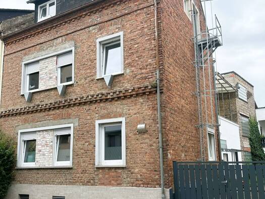 Einfamilienhaus zum Kauf 175.000 € 6 Zimmer 120 m² 158 m² Grundstück Villmar 65606