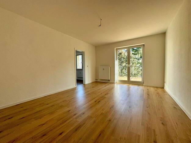 Studio zur Miete 390 € 1 Zimmer 45,7 m² 1. Geschoss frei ab sofort Bodenbacher Straße 87C Seidnitz/Dobritz Dresden 01277