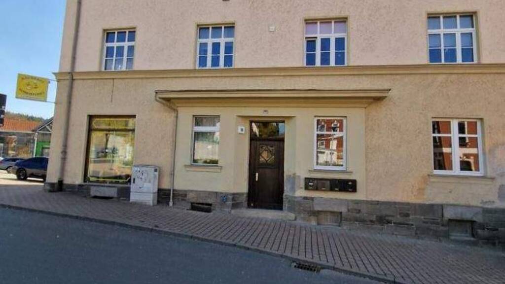 Wohnung zur Miete 580 € 4 Zimmer 100 m² Reusaerstr. 60 Reusa Plauen 08529