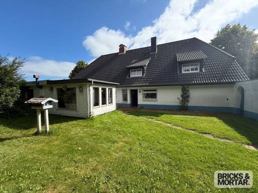 Einfamilienhaus zum Kauf 275.000 € 8 Zimmer 250 m² 2.200 m² Grundstück Süderlügum 25923