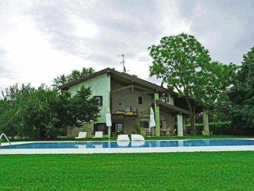 Haus zum Kauf 3.100.000 € 12 Zimmer 800 m² 20.000 m² Grundstück Sirmione 25019