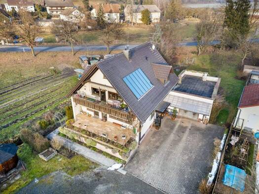 Mehrfamilienhaus zum Kauf 599.000 € 6 Zimmer 165,6 m² 1.480 m² Grundstück Ailingen Friedrichshafen / Unterraderach 88048