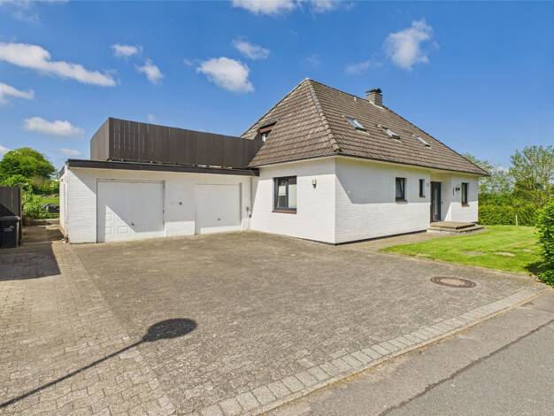 Einfamilienhaus zum Kauf 399.000 € 7 Zimmer 201 m² 1.136 m² Grundstück Munkbrarup 24960