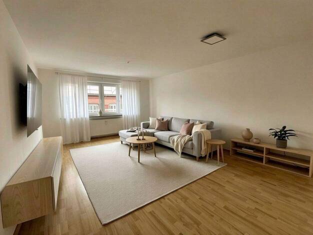 Wohnung zur Miete 695 € 2 Zimmer 61 m² 4. Geschoss Lichtenhof Nürnberg 90443