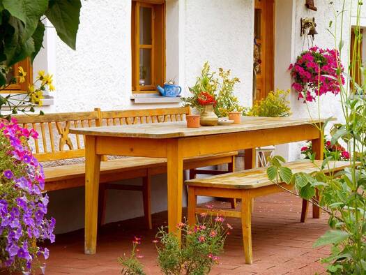 Hotel zum Kauf 2.400.000 € 37 Zimmer 60 Betten 10.000 m² Grundstück Fischerdorf Deggendorf 94469