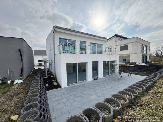 Mehrfamilienhaus zum Kauf - Erstbezug 649.000 € 6 Zimmer 279,5 m² 540 m² Grundstück Neudenau 74861