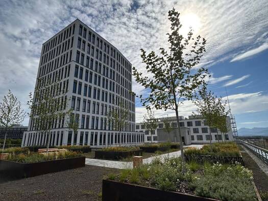 Bürofläche zur Miete - Erstbezug provisionsfrei 2.577,7 m² Bürofläche teilbar ab 421 m² Innenstadt Rosenheim 83022