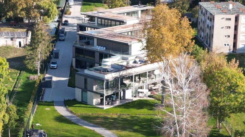 Penthouse zum Kauf provisionsfrei 694.000 € 3 Zimmer 66 m² Balatonakarattya 8172