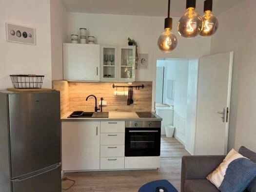 Studio zur Miete 800 € 2 Zimmer 40 m² 1. Geschoss frei ab 01.05.2026 Bebelstraße 47 Johannesvorstadt Erfurt 99086
