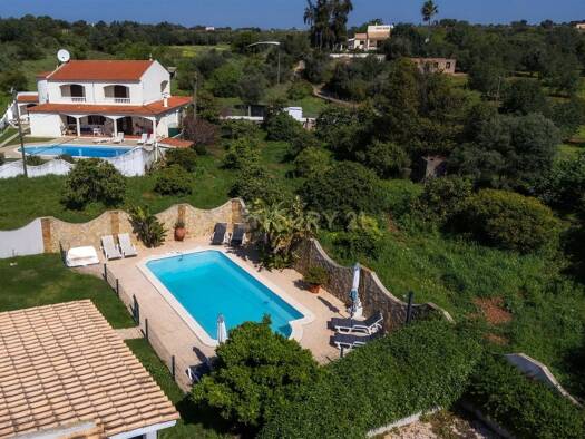 Haus zum Kauf 597.500 € 94 m² 753 m² Grundstück Guia 8200