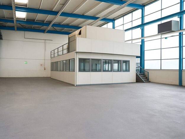 Lagerhalle zur Miete 525,7 m² Lagerfläche Münchener Straße 100 -106 Frohnhausen Essen 45145