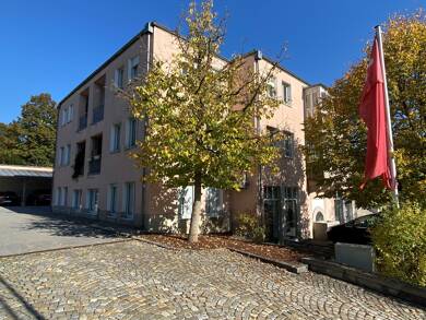 Wohnung zur Miete 769 € 3 Zimmer 90 m² 1. Geschoss frei ab 01.05.2025 Metten Metten 94526