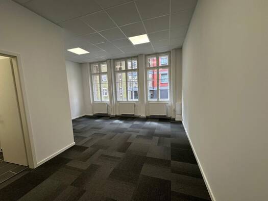 Wohnung zur Miete 565 € 1 Zimmer 29,3 m² Geschoss 1/6 frei ab 01.09.2026 Emilienstraße 10 Wöhrd Altstadt und engere Innenstadt 90489