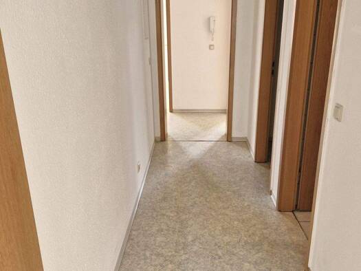 Wohnung zur Miete 430 € 2 Zimmer 65,4 m² frei ab sofort Allerheiligengasse 19 Mühlhausen Mühlhausen/Thüringen 99974