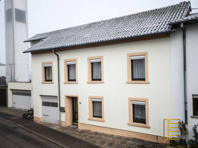 Reihenendhaus zum Kauf 96.000 € 5 Zimmer 158 m² 552 m² Grundstück Kastel-Staadt 54441