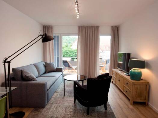 Wohnung zur Miete 800 € 2 Zimmer 65 m² Geschoss 1/2 frei ab sofort Hochdorfer Straße 6 Eberdingen 71735