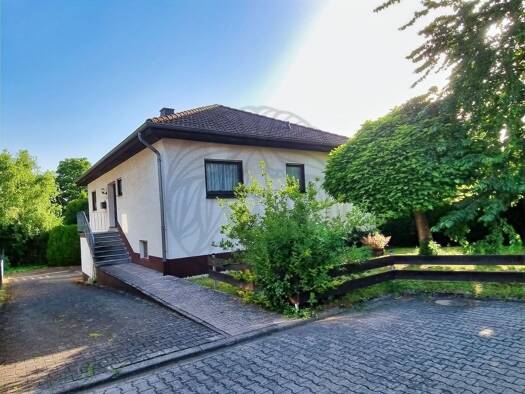 Bungalow zum Kauf 339.000 € 4 Zimmer 100 m² 490 m² Grundstück Limburg Limburg 65549