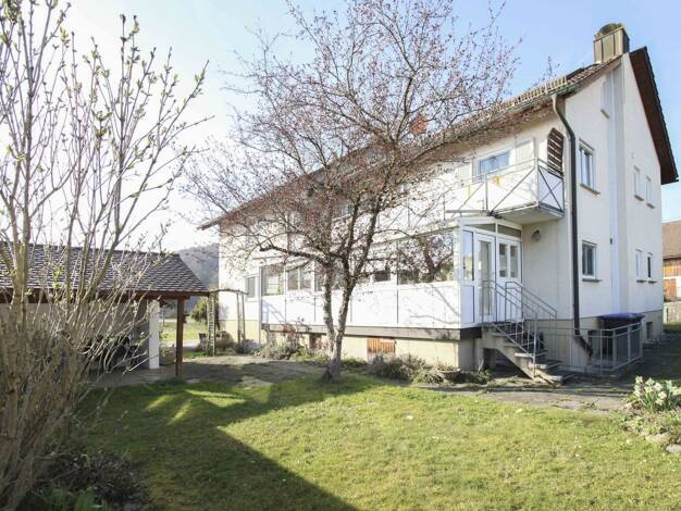 Mehrfamilienhaus zum Kauf als Kapitalanlage geeignet 649.000 € 10 Zimmer 270,8 m² 997 m² Grundstück Laimnau Tettnang 88069