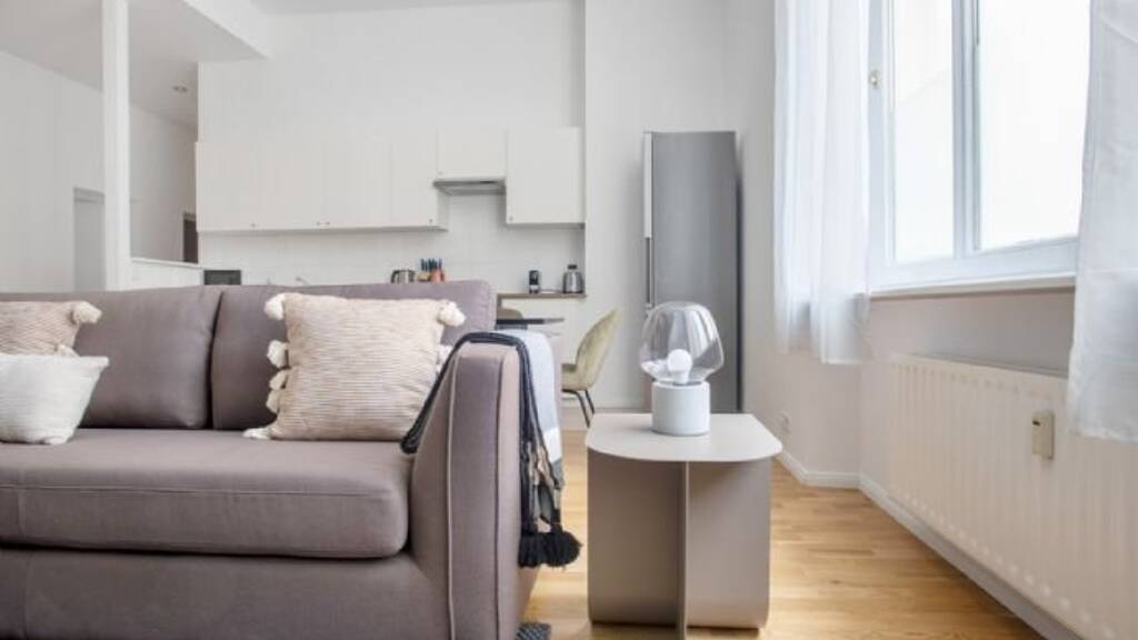 Studio zur Miete 2.400 € 5 Zimmer 140 m² 1. Geschoss frei ab sofort Hauptstraße 17 Schöneberg Berlin 10827