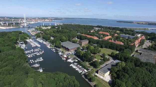 Grundstück zum Kauf provisionsfrei 21.000 m² Grundstück Am Alten Marinehafen 16 Dänholm Stralsund 18439