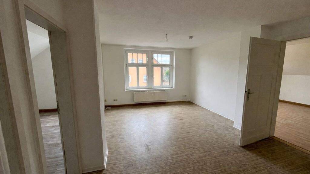 Wohnung zur Miete 260 € 2 Zimmer 50,2 m² 2. Geschoss frei ab sofort Jahnstraße 4 Zittau 02763