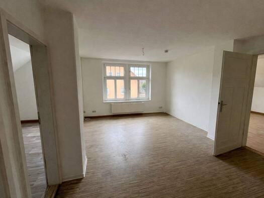 Wohnung zur Miete 260 € 2 Zimmer 50,2 m² 2. Geschoss frei ab sofort Jahnstraße 4 Zittau Zittau 02763