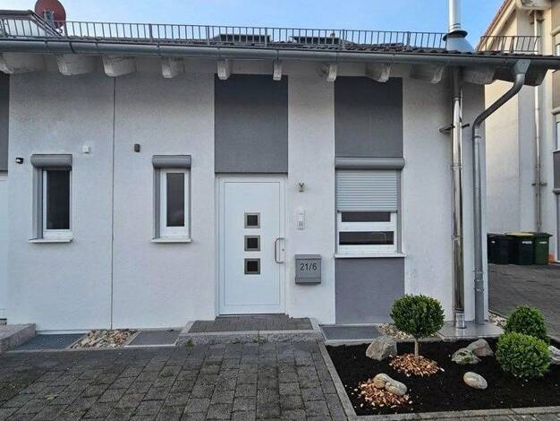 Doppelhaushälfte zur Miete 1.600 € 5 Zimmer 130 m² 190 m² Grundstück Talstraße 21 Affalterbach Affalterbach 71563
