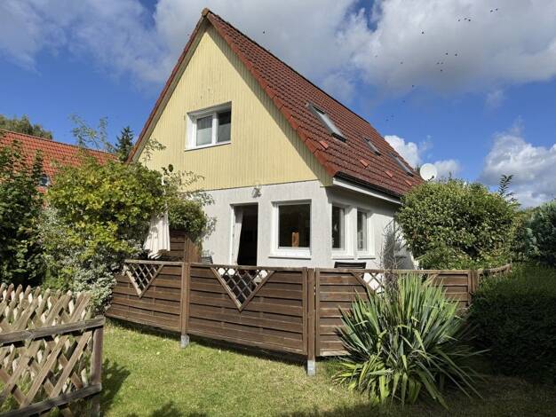 Einfamilienhaus zum Kauf 395.000 € 4 Zimmer 110,1 m² 486 m² Grundstück Zingst Zingst 18374