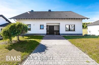 Einfamilienhaus zum Kauf 299.000 € 5 Zimmer 249,4 m² 862 m² Grundstück Burbach Burbach 54597