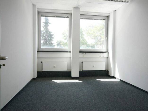 Bürofläche zur Miete 6,50 € 28,9 m² Bürofläche teilbar ab 28,9 m² Werner-von-Siemens-Straße 2 Pfungstadt 64319