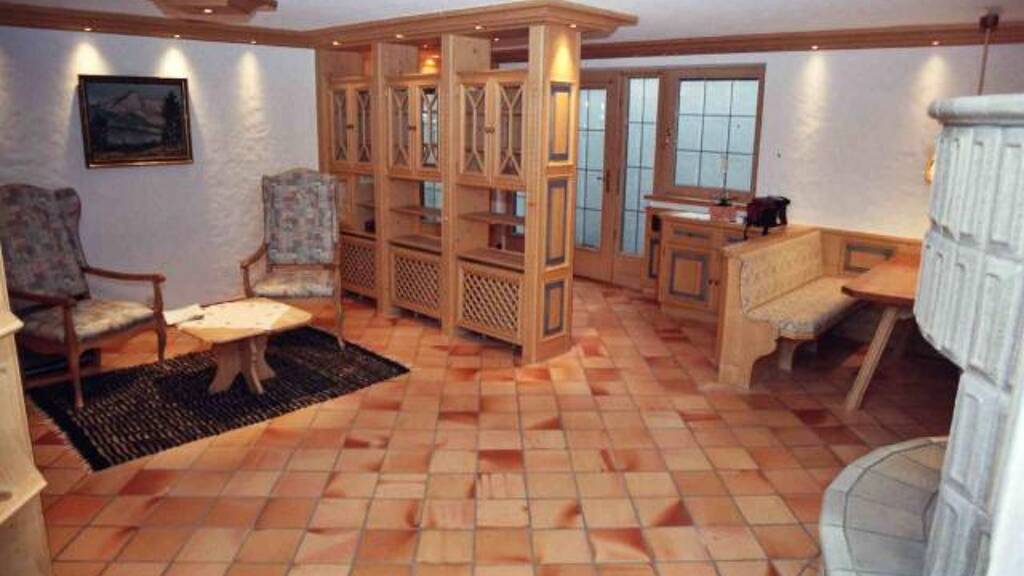 Wohnung zur Miete 1.100 € 2,5 Zimmer 88 m² frei ab sofort Weißach Rottach-Egern 83700