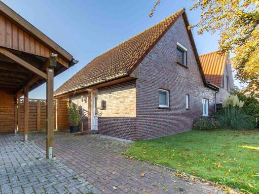 Doppelhaushälfte zur Miete 950 € 4 Zimmer 102 m² 390 m² Grundstück frei ab 15.01.2026 Nesse 26553