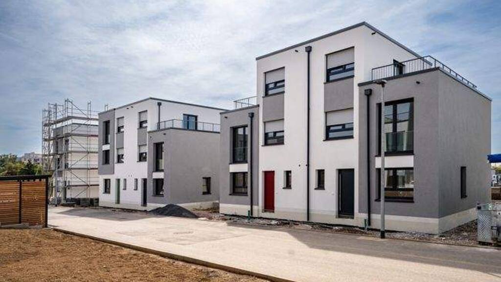 Doppelhaushälfte zum Kauf - Erstbezug provisionsfrei 829.100 € 5 Zimmer 129,2 m² 262 m² Grundstück Nordenstadt Wiesbaden 65205